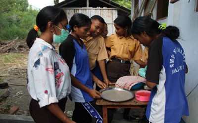 KABAR JUMAD; SUPERVISI KOLABORATIF DAN PRAKTEK PRAKARYA