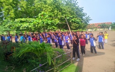 Rutinitas di Hari Sabtu SMPN Tujuh Maret Hadakewa Tahun 2025